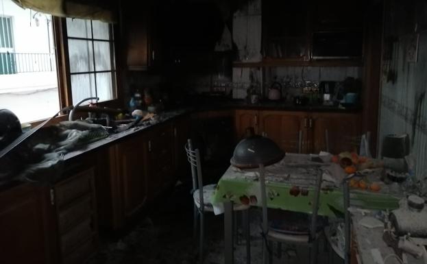 Estado de la cocina incendiada