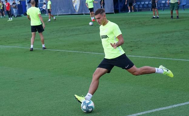 El Málaga cierra el acuerdo con el Madrid para el traspaso del canterano Hugo
