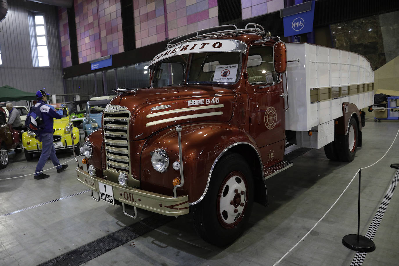 Fotos: Los espectaculares coches del Salón Retro Málaga