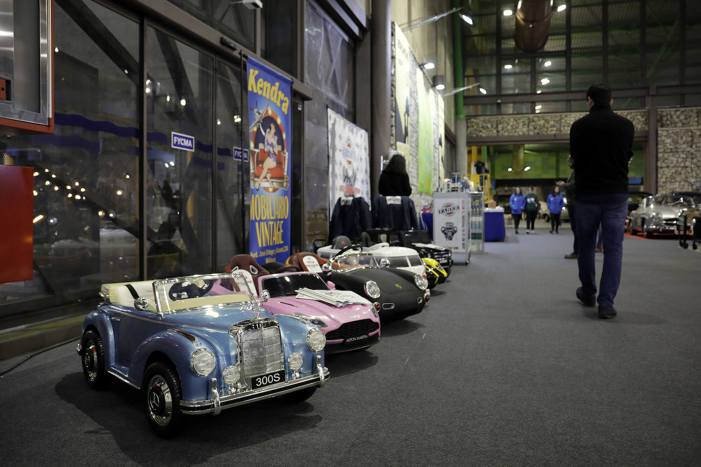 Fotos: Los espectaculares coches del Salón Retro Málaga