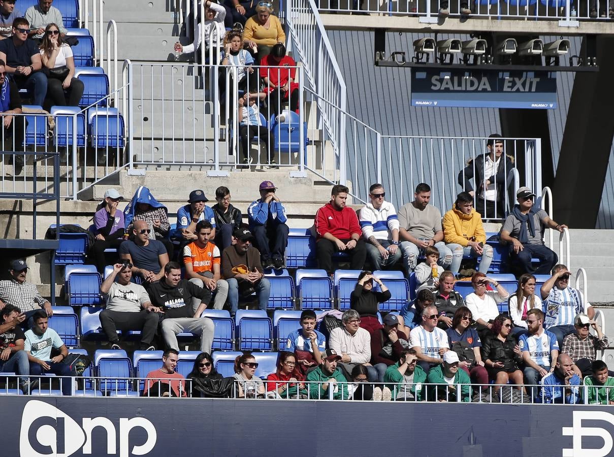 Las mejores imágenes de los aficionados que asistieron al Málaga.Mirandés (2-2)