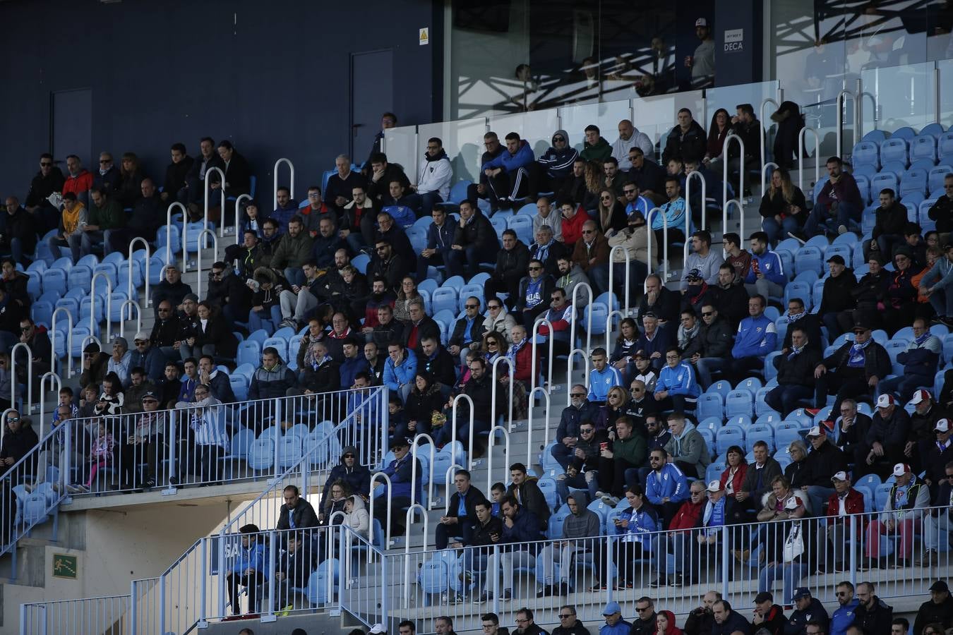 Las mejores imágenes de los aficionados que asistieron al Málaga.Mirandés (2-2)