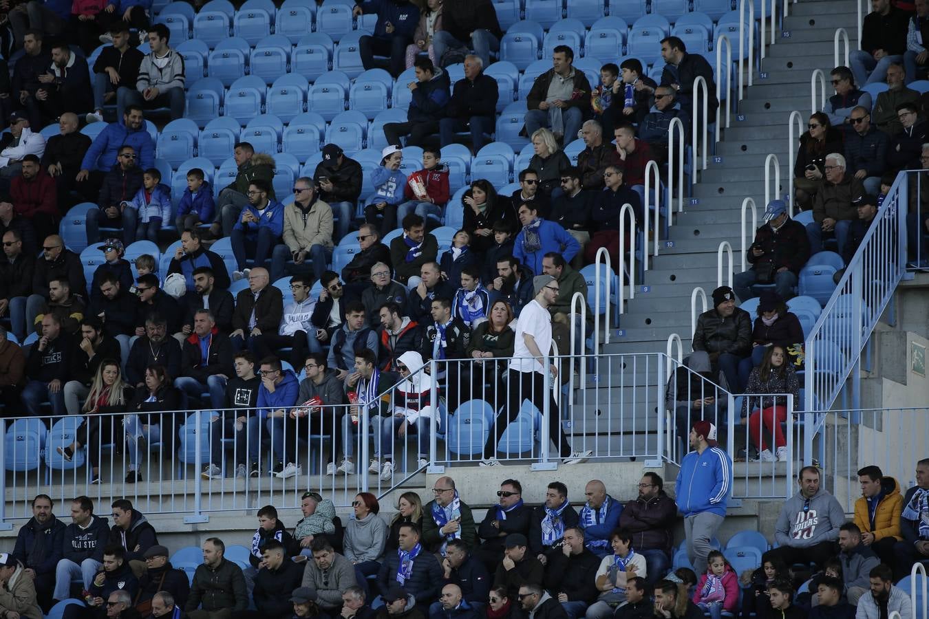 Las mejores imágenes de los aficionados que asistieron al Málaga.Mirandés (2-2)