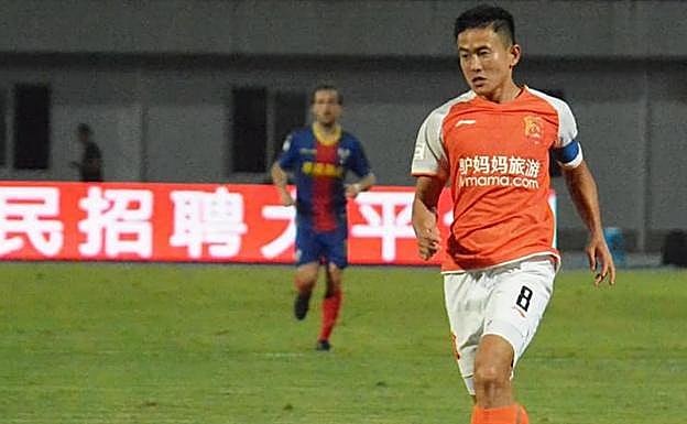 Salud activa un plan de control por la llegada a Málaga del equipo de Wuhan