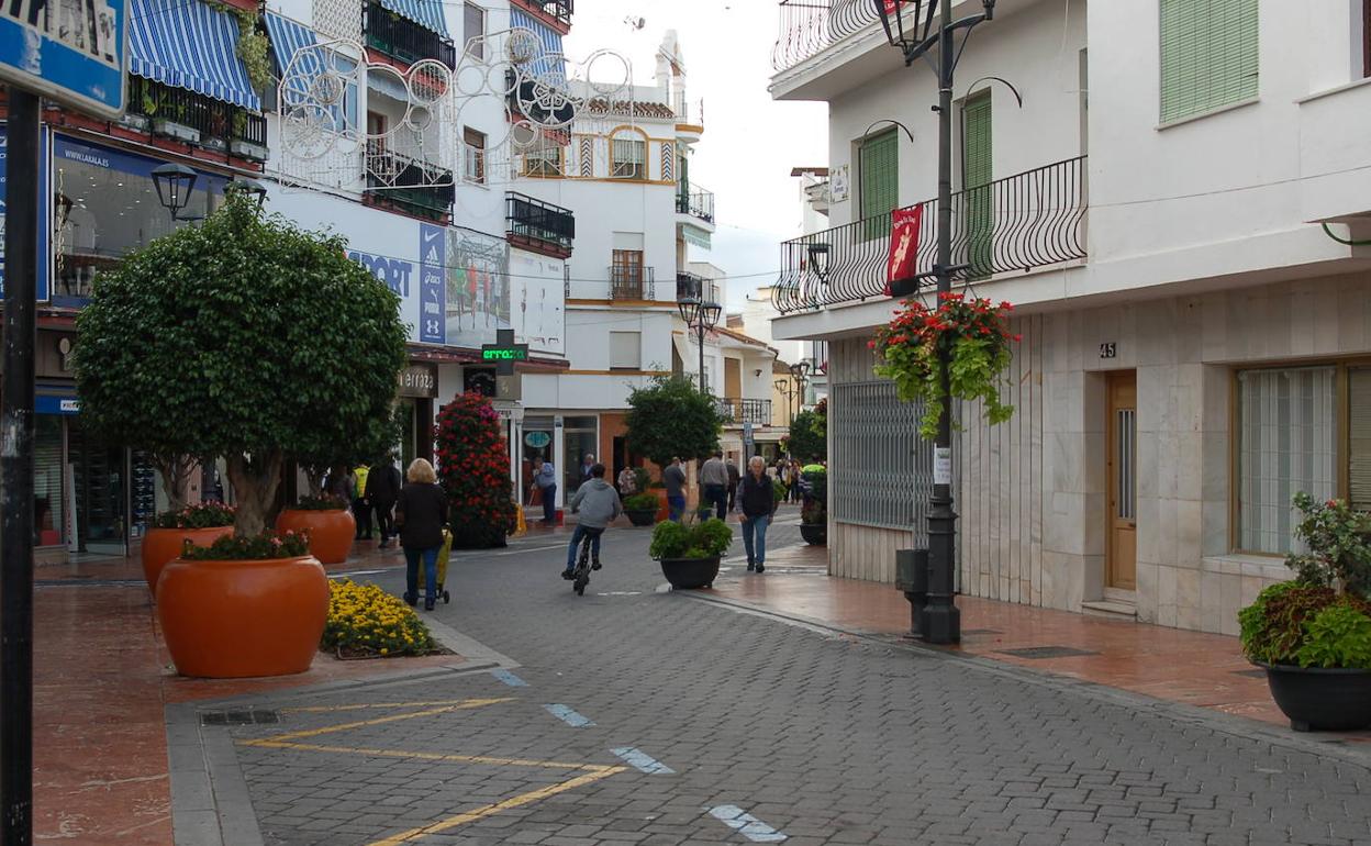 VMP circulando por la calle Terraza 