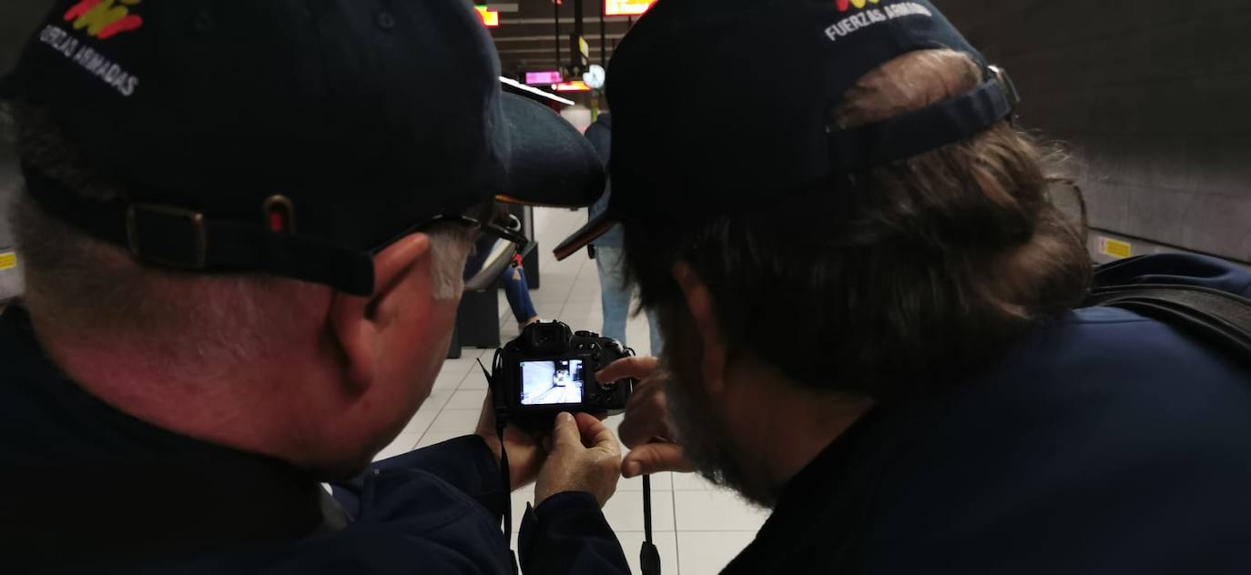 La prueba, que cumple este año su décima edición, reúne a decenas de aficionados al mundo de la imagen en Málaga para pasar una jornada lúdica y de convivencia en torno a la fotografía
