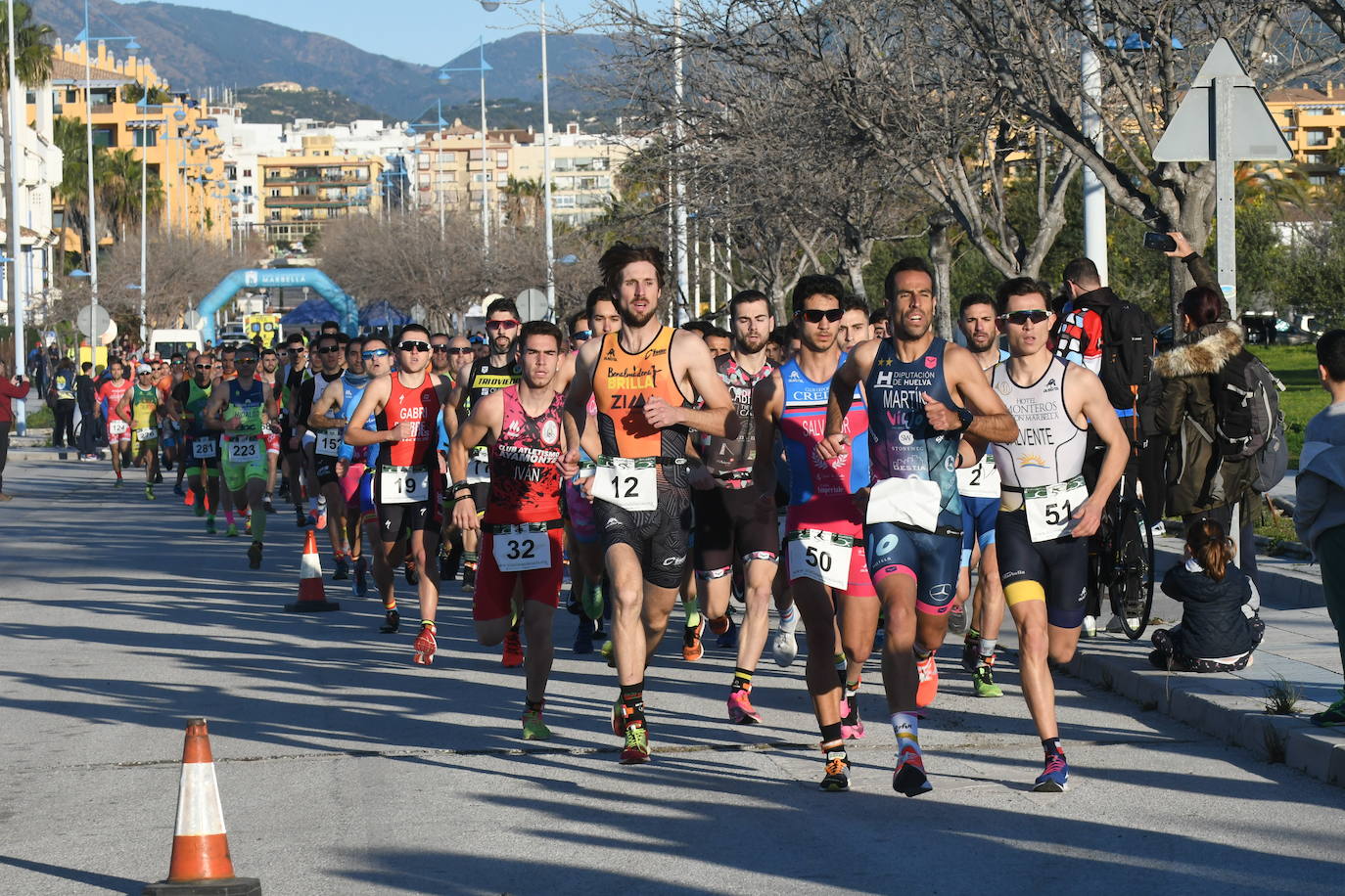 Unos 800 atletas se han dado cita en esta cita deportiva que incluye esta edición como novedad una promoción para deportistas no federados de categorías alevín e infantil