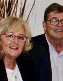 Imagen secundaria 2 - Arriba, José L. Marcos, M. Eslava, Curro Moreno y Nani. Sobre estas líneas, Francisco Gutiérrez, Pilar Martínez y Francisco Quiereda. En la segunda foto,Teresa Porras y José Porras. 