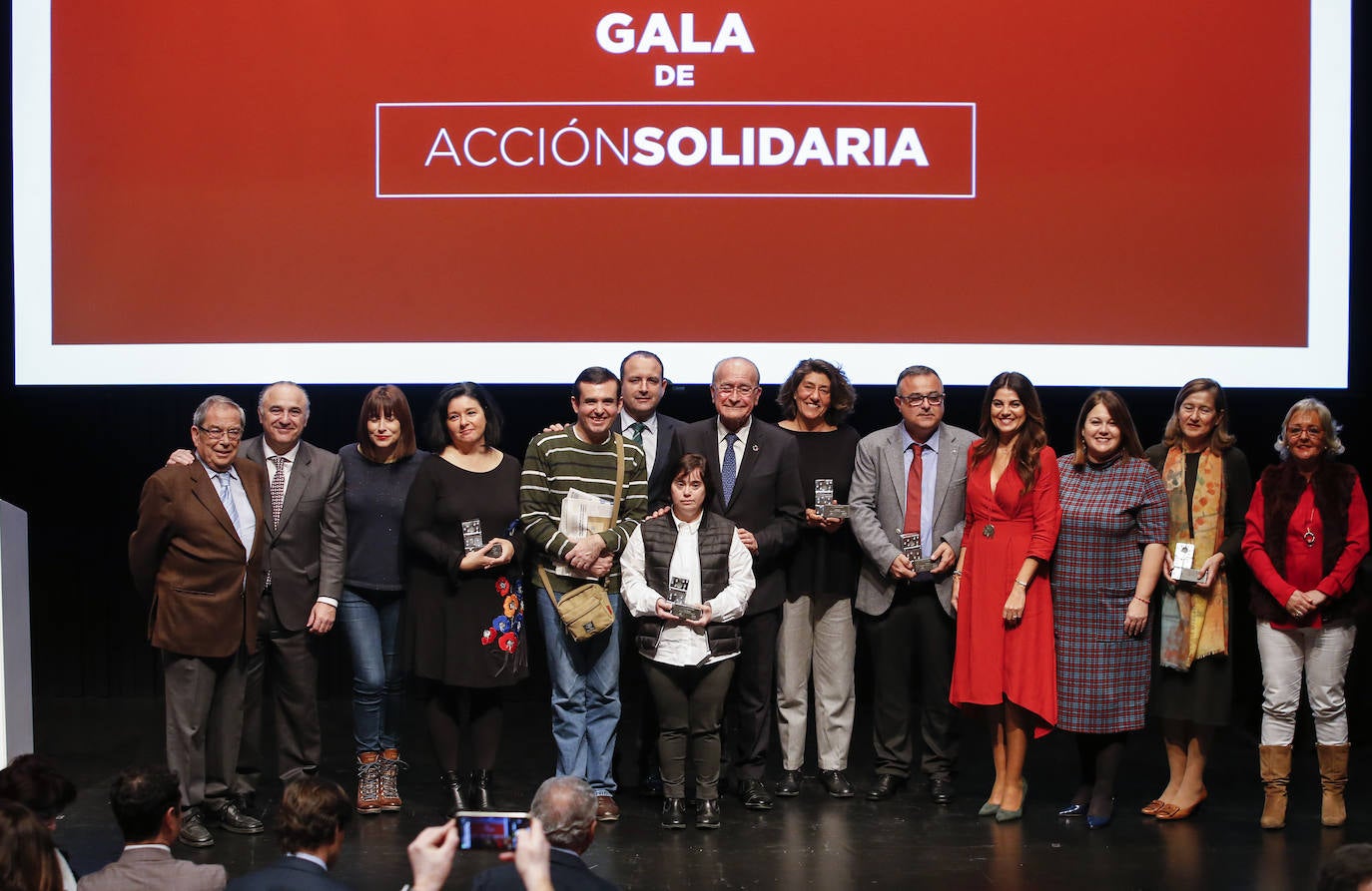 Entrega de galardones al compromiso social de distintas asociaciones malagueñas en el Museo Picasso con Diario SUR y Fundación La Caixa
