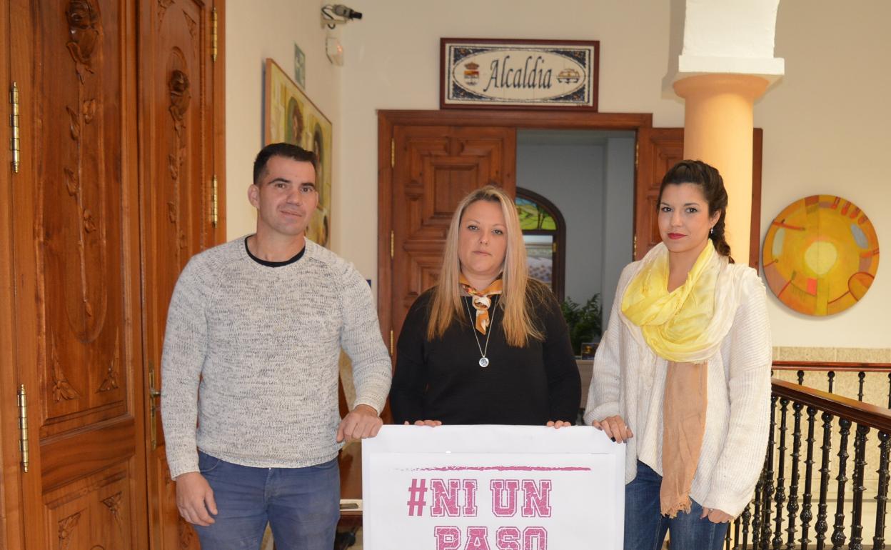 Presentación de la iniciativa, este jueves en el Ayuntamiento rinconero. 