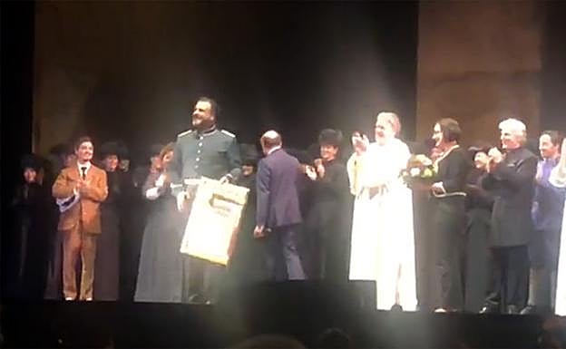 Un momento del homenaje.