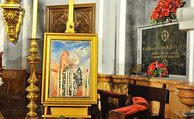La lápida con los restos de García Morato, en la iglesia del Carmen.