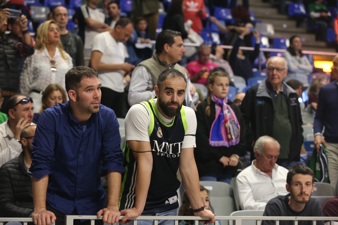 Llenazo en el Carpena para ver el Real Madrid-Valencia y el Unicaja-Andorra