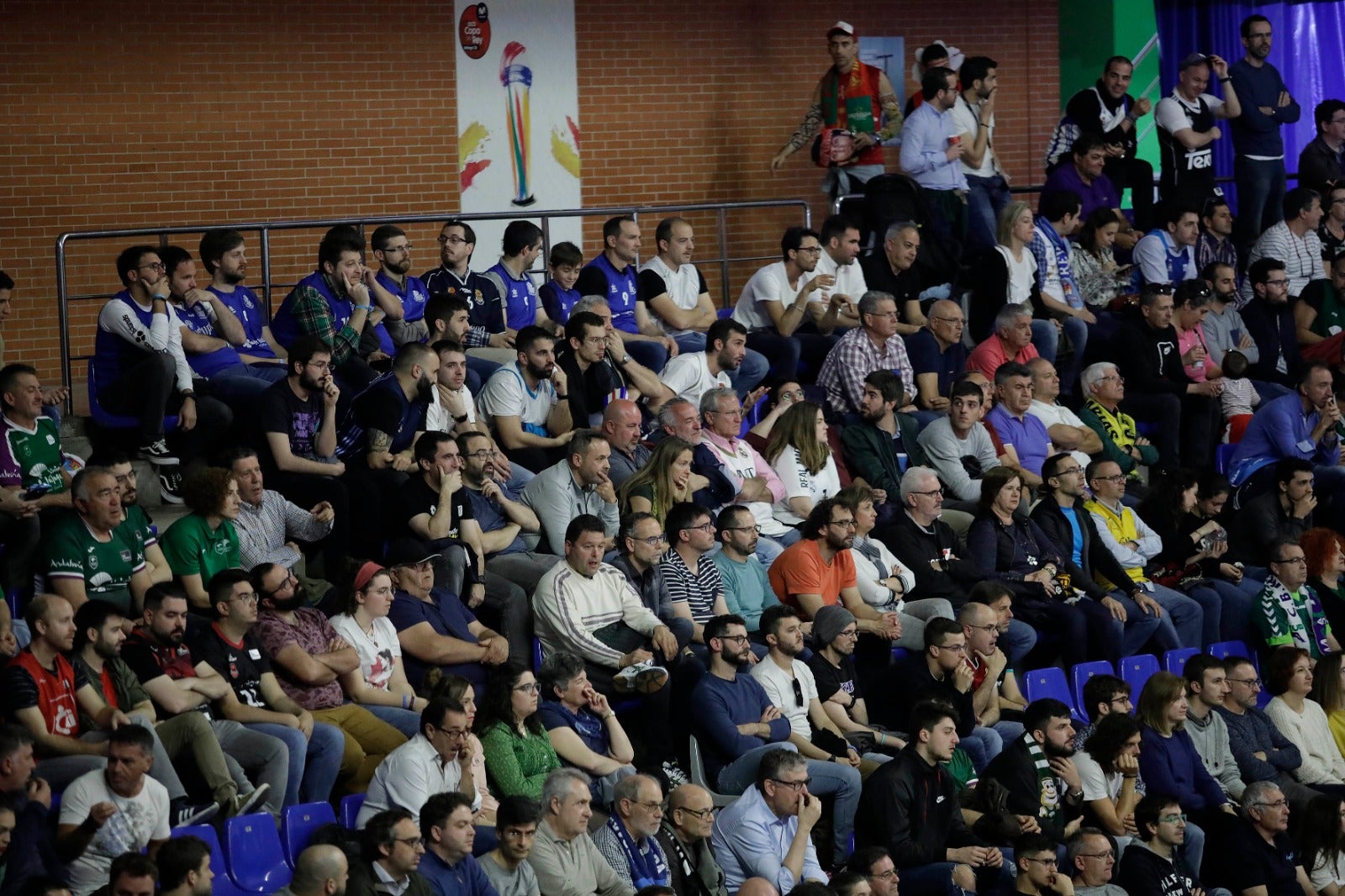 Llenazo en el Carpena para ver el Real Madrid-Valencia y el Unicaja-Andorra