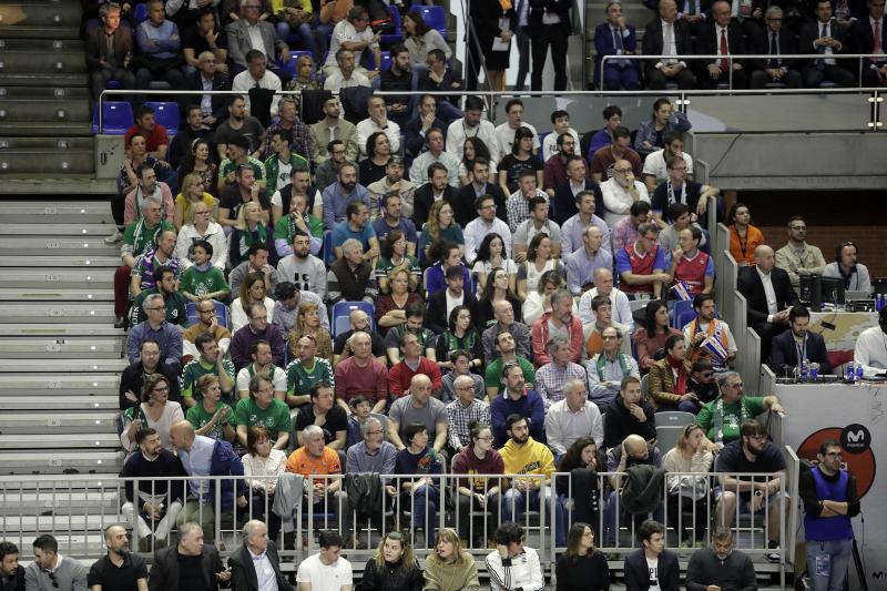 Gradas llenas en el Martín Carpena para ver el Unicaja-Real Madrid