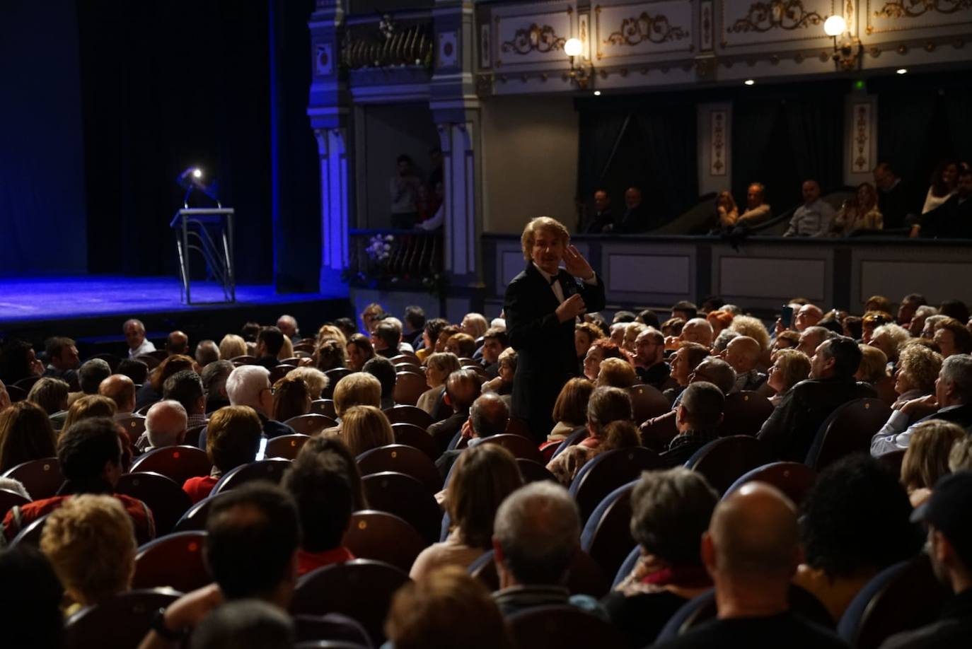 Fotos: Gala homenaje a Chiquito de la Calzada en el Teatro Cervantes