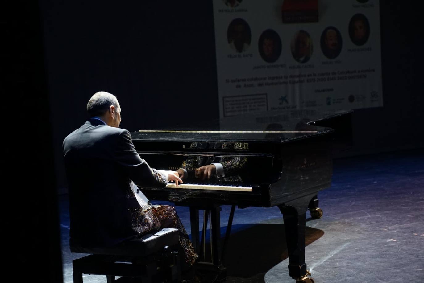 Fotos: Gala homenaje a Chiquito de la Calzada en el Teatro Cervantes