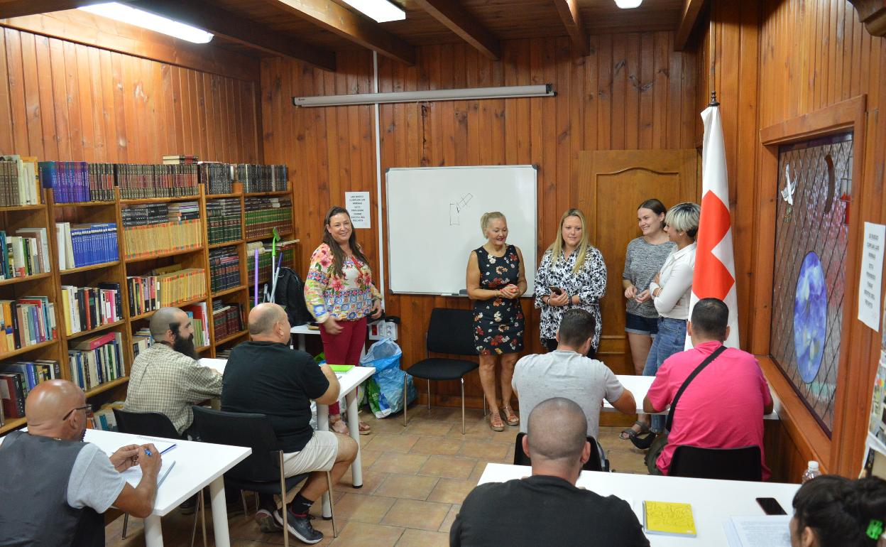 Imagen de un curso impartido por Cruz Roja. 