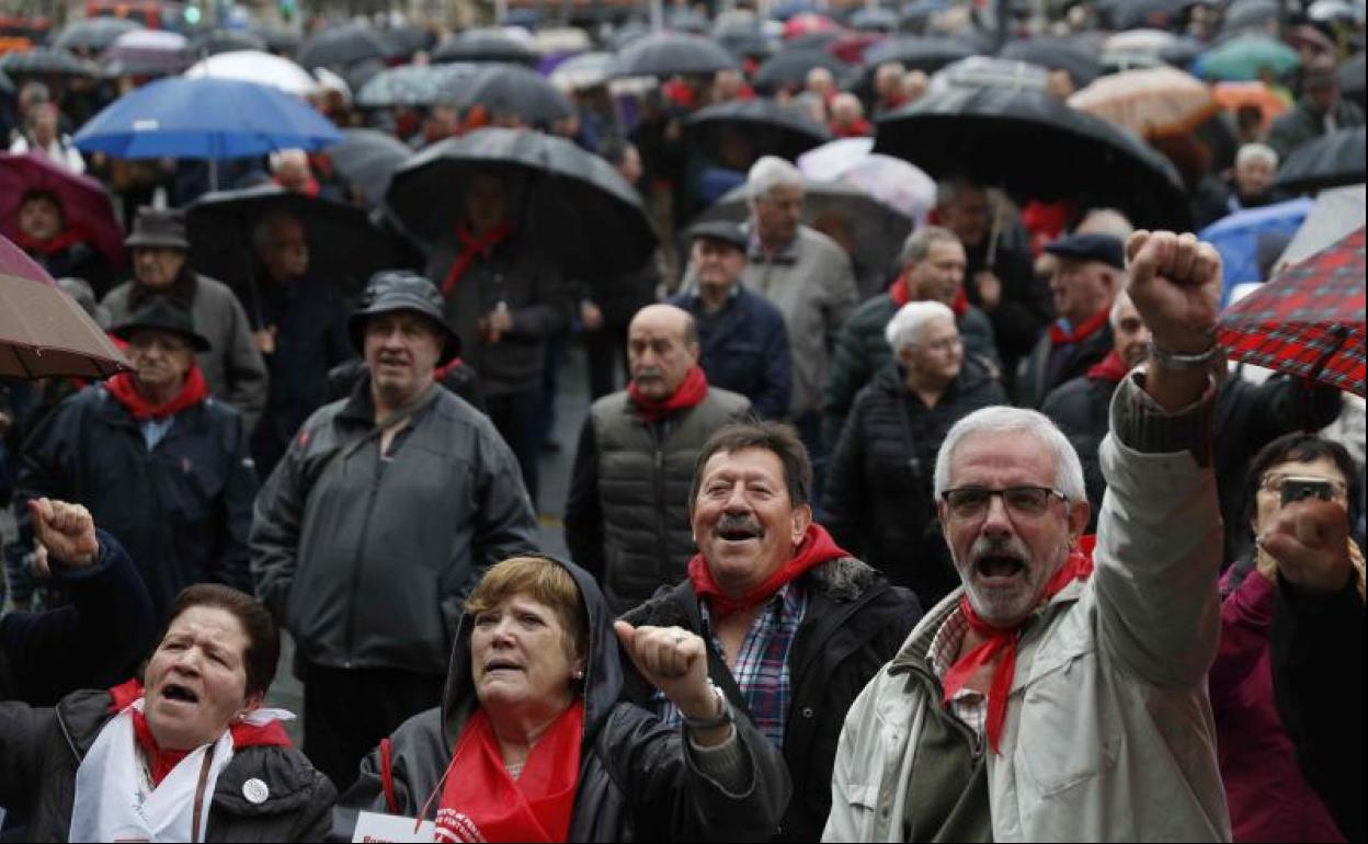 Movilizados en una concentración por «pensiones dignas»