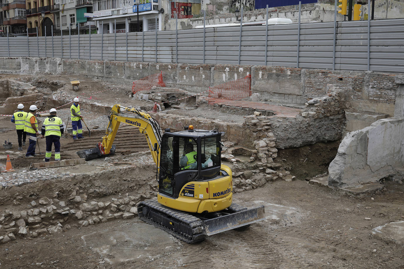 Fotos: Excavaciones arqueológicas en la parcela del Astoria