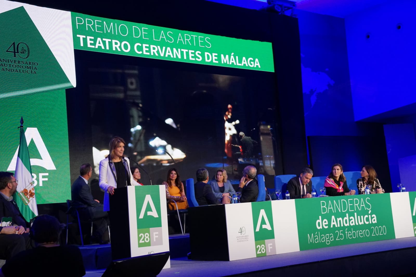 La Junta entrega sus distinciones en Málaga con motivo del Día de Andalucía en un acto entre el reconocimiento y la reivincicación. 