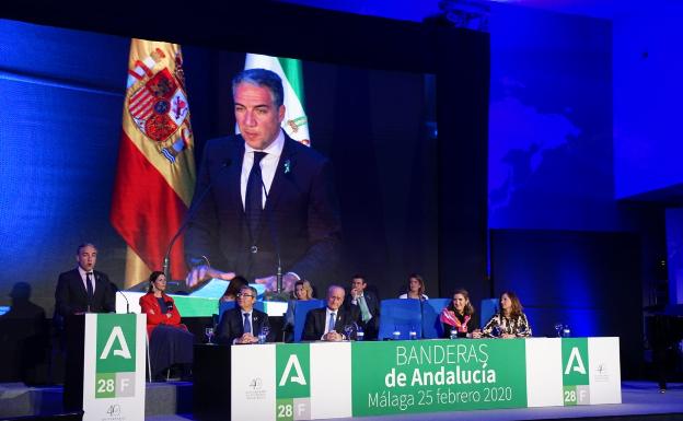 Elías Bendodo, durante su intervención.