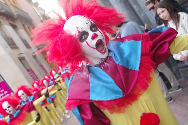 Los disfraces llenaron las calles del Centro Histórico en uno de los días grandes de esta 40 edición de la fiesta