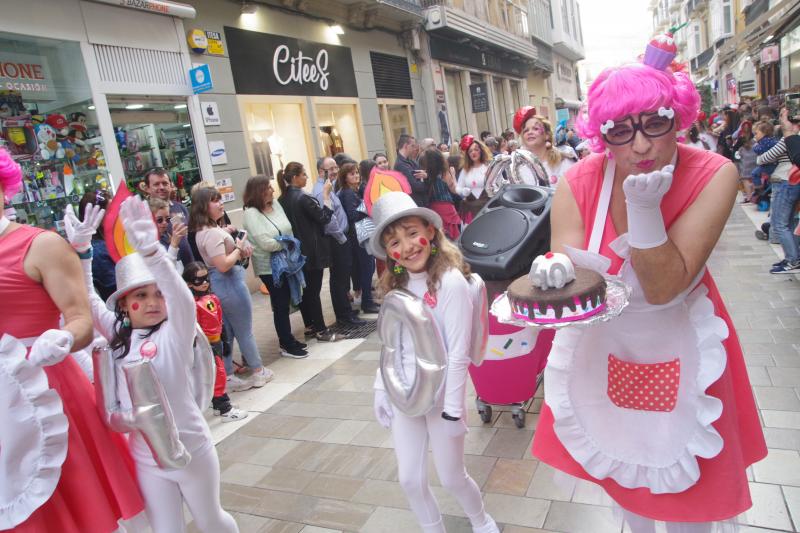 Los disfraces llenaron las calles del Centro Histórico en uno de los días grandes de esta 40 edición de la fiesta