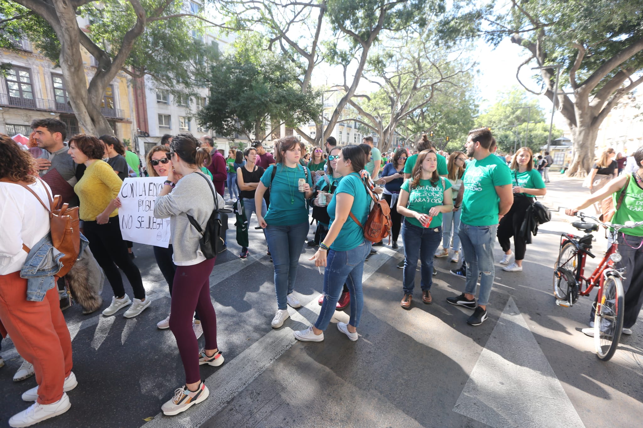 Manifestación en Málaga con motivo de la huelga educativa contra el decreto de escolarización de la Junta de Andalucía