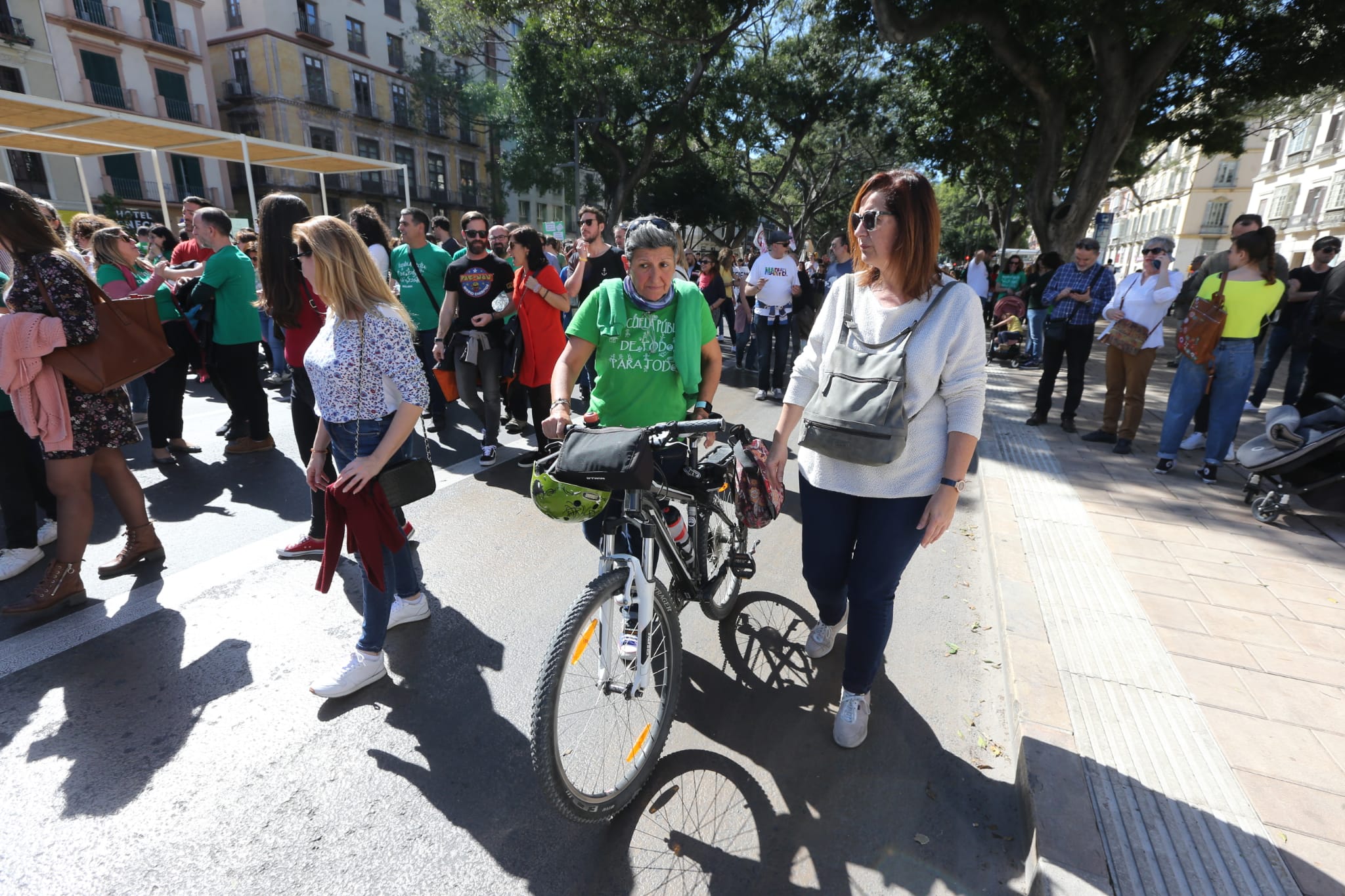 Manifestación en Málaga con motivo de la huelga educativa contra el decreto de escolarización de la Junta de Andalucía