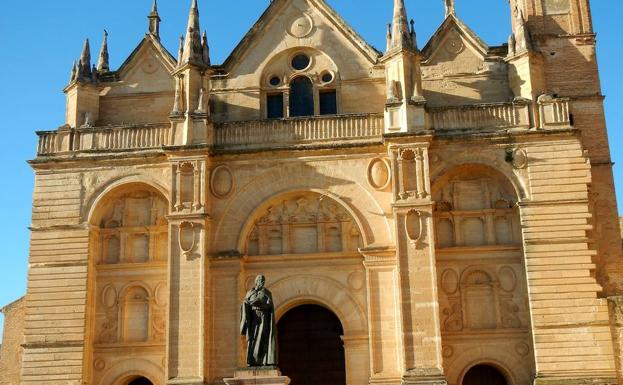 Real Colegiata de Santa María La Mayor