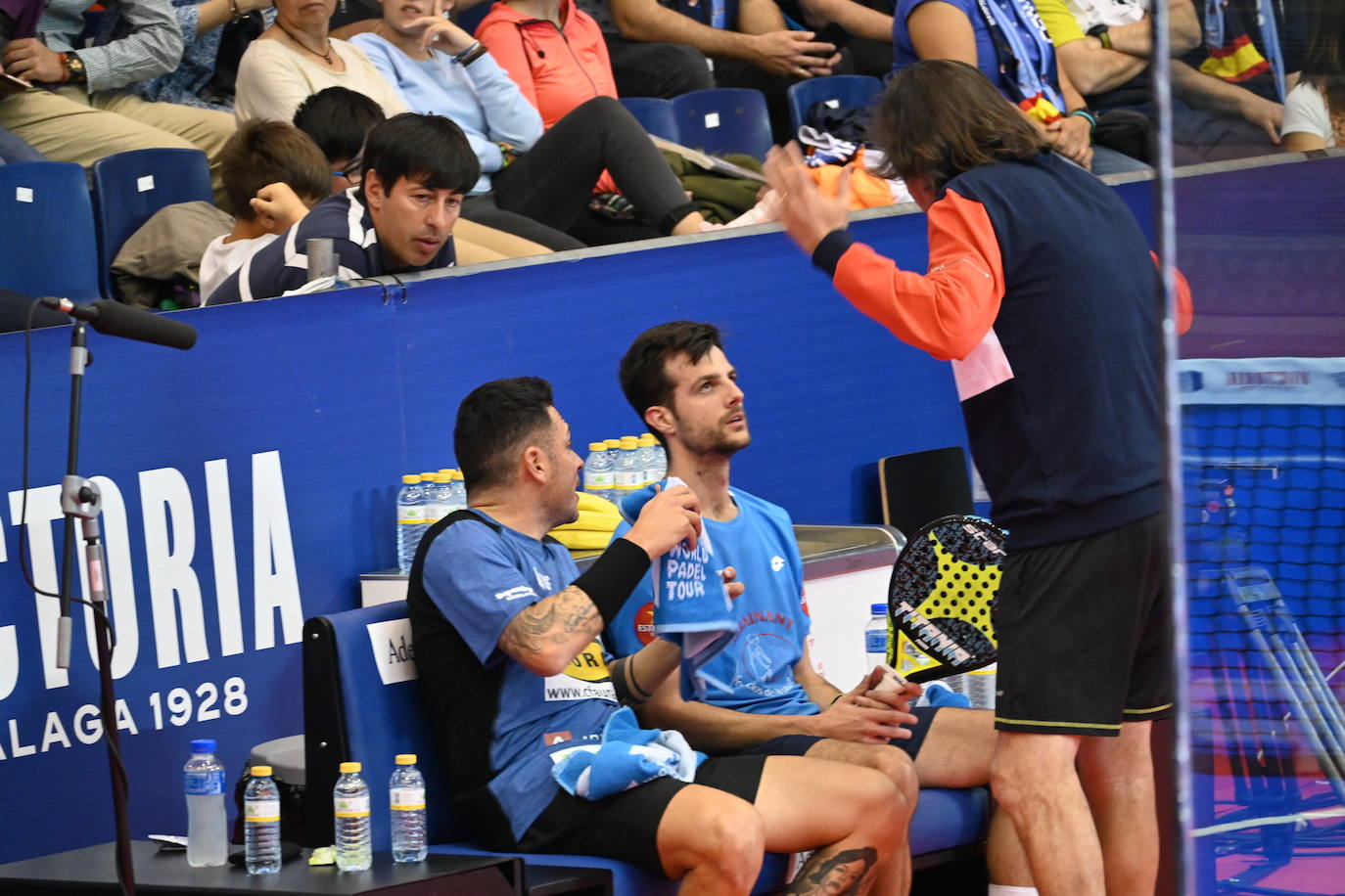 El malagueño Momo González y su compañero Tito Allemandi no pudieron con Paquito Navarro y Lima (6-1 y 6-2)