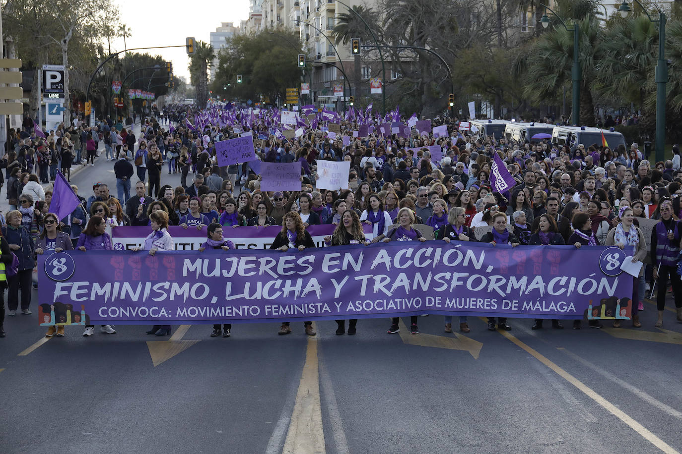 Fotos: La marcha del 8M en Málaga, en imágenes