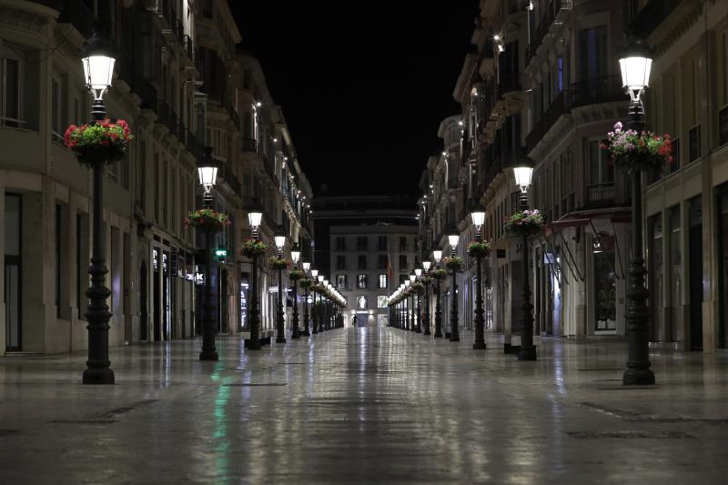 Imagen de la calle Larios cuando dieron las 12 de la noche del sábado al domingo