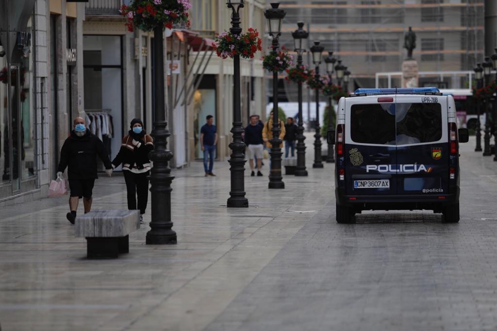 El Centro de Málaga, en el primer día laborable tras la declaración del estado de alarma.