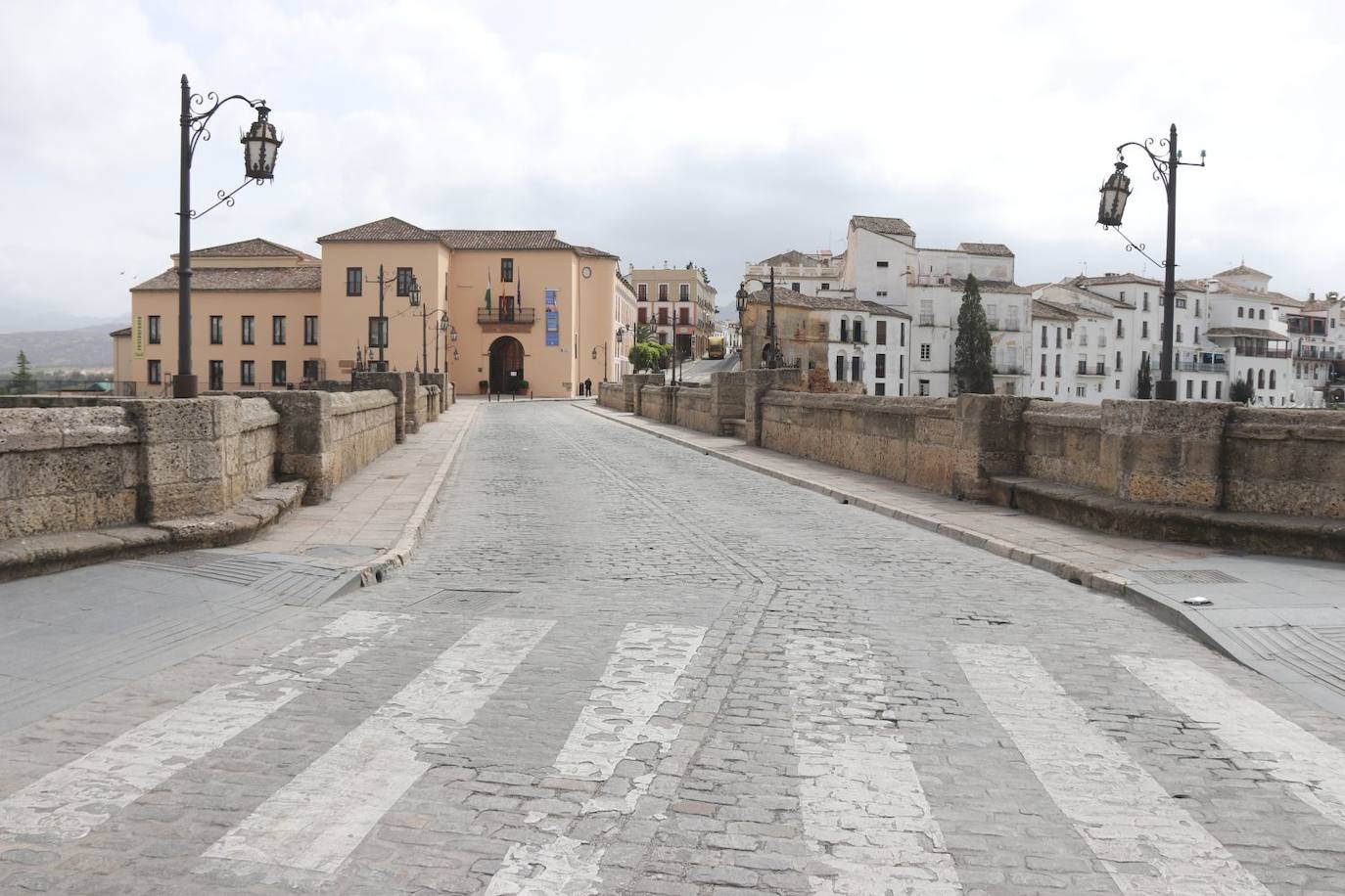 Así están las calles y locales de Ronda por la cuarentena