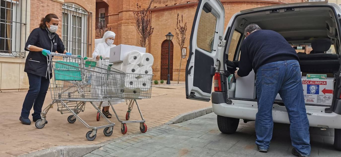Fotos: Los malagueños responden a las Hermanitas de los Pobres