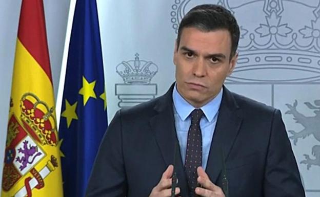 Sánchez anuncia que «llega la ola más dura» pero no dicta nuevas medidas