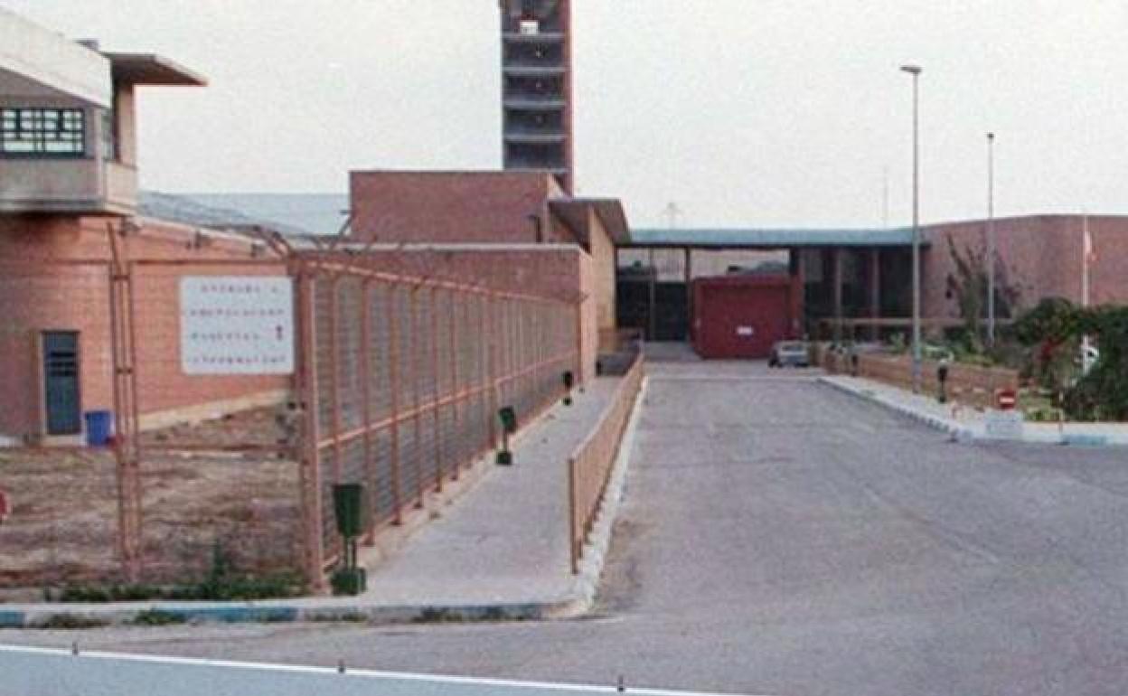El bulo de un motín en la cárcel de Alhaurín de la Torre por la crisis del coronavirus