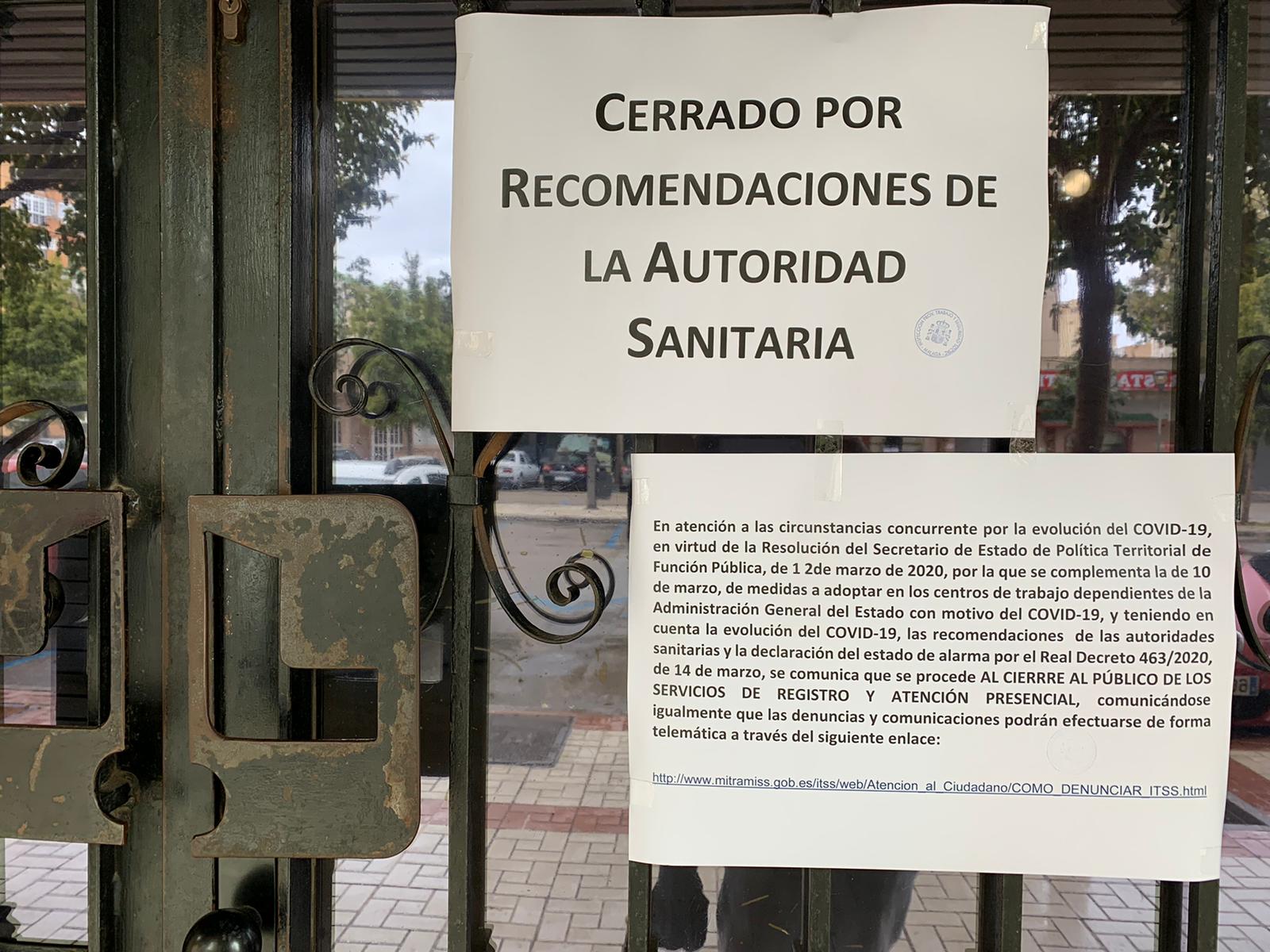 Cierre de dependencias públicas