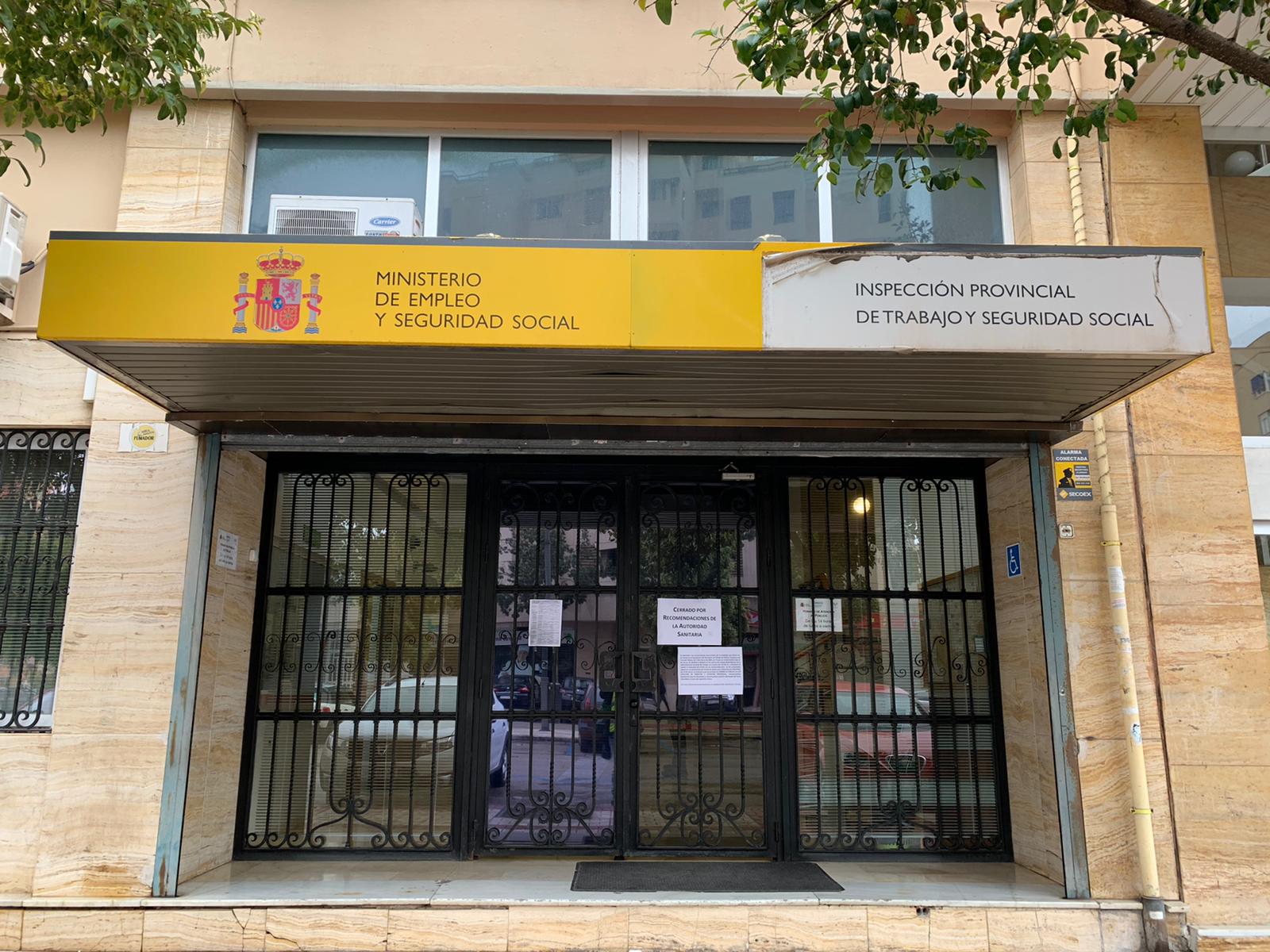 Cierre de edificios públicos.