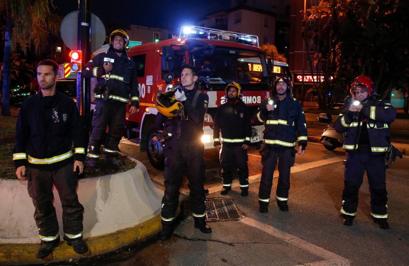 Homenaje a los sanitarios en Carlos Haya