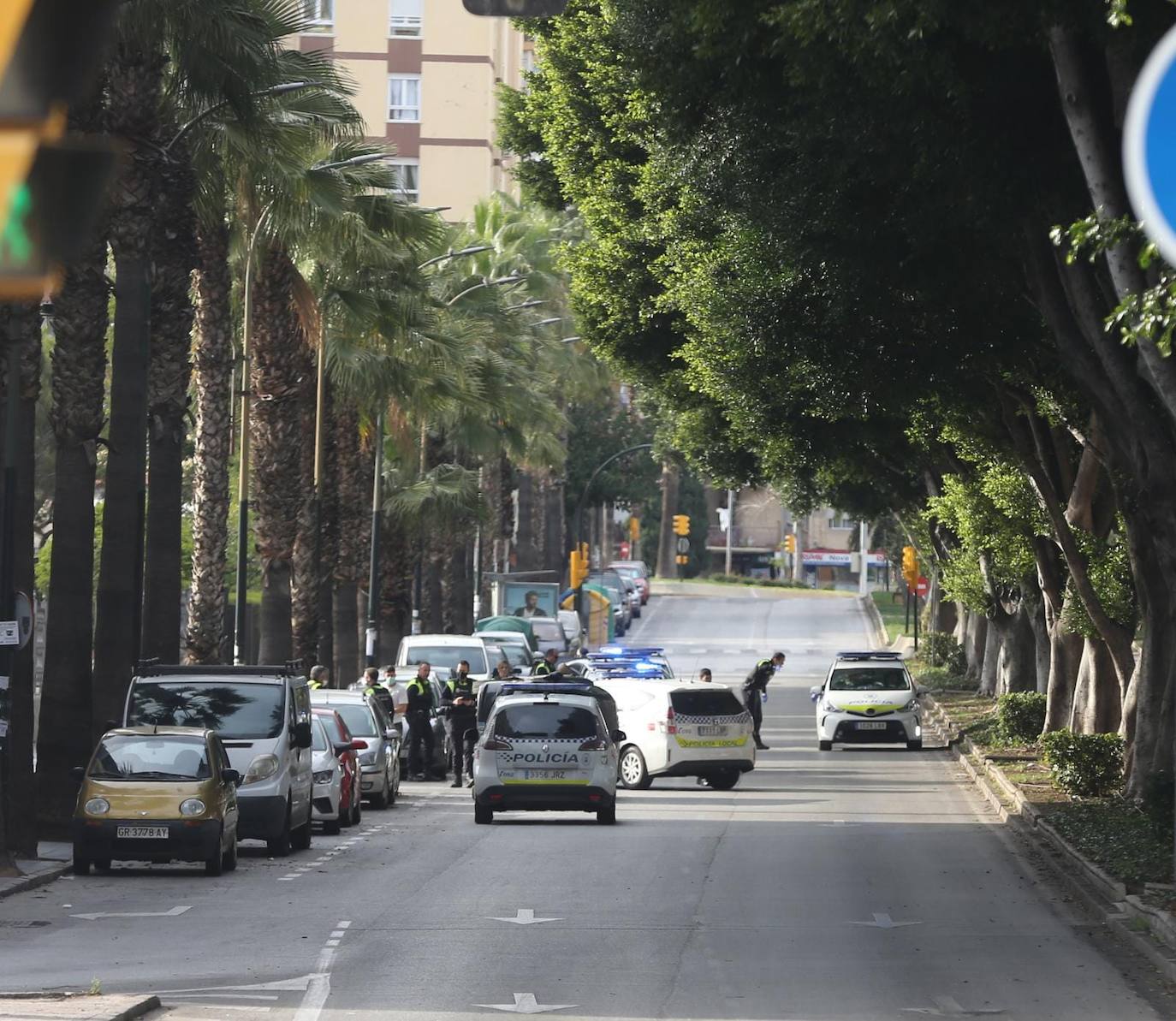 Domingo de playas, paseos marítimos y calles solitarias en Málaga