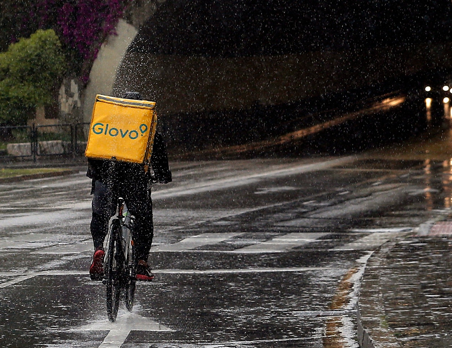 Efectos del temporal en Málaga, este martes.