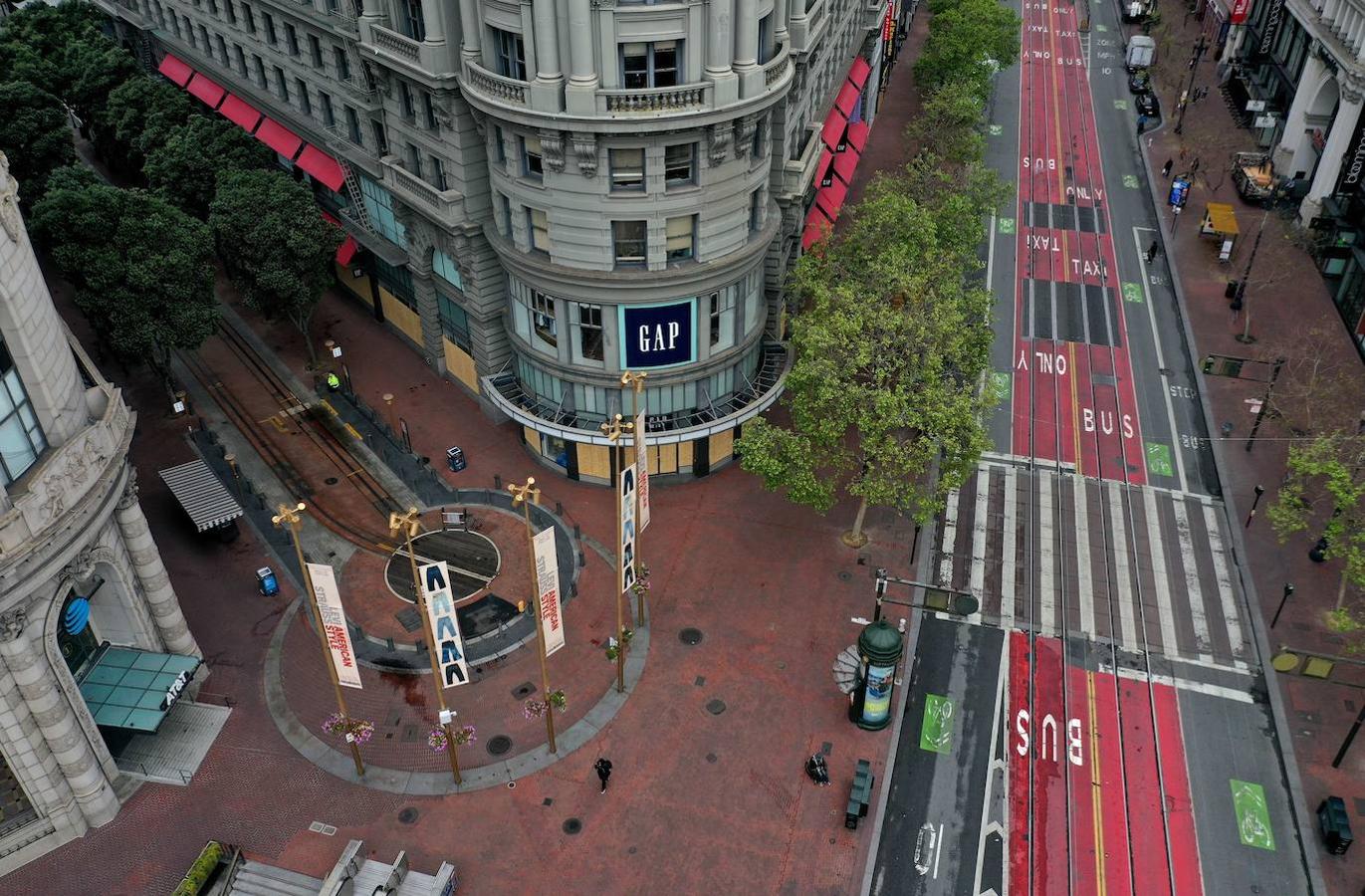 Vista aérea de Powell Street vacío en San Francisco, California. 