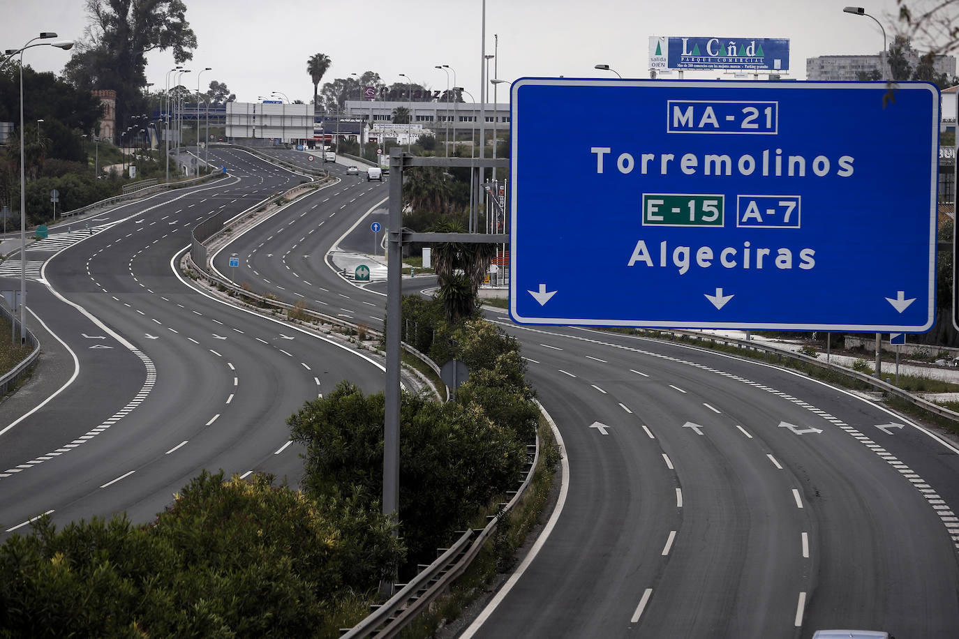 El estado de alarma deja estampas inéditas.