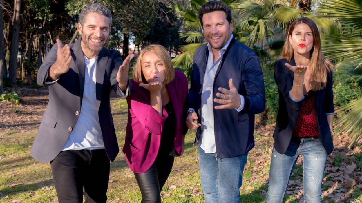 El equipo de presentadores del programa 'Andaluces X su casa'. J. L. p.