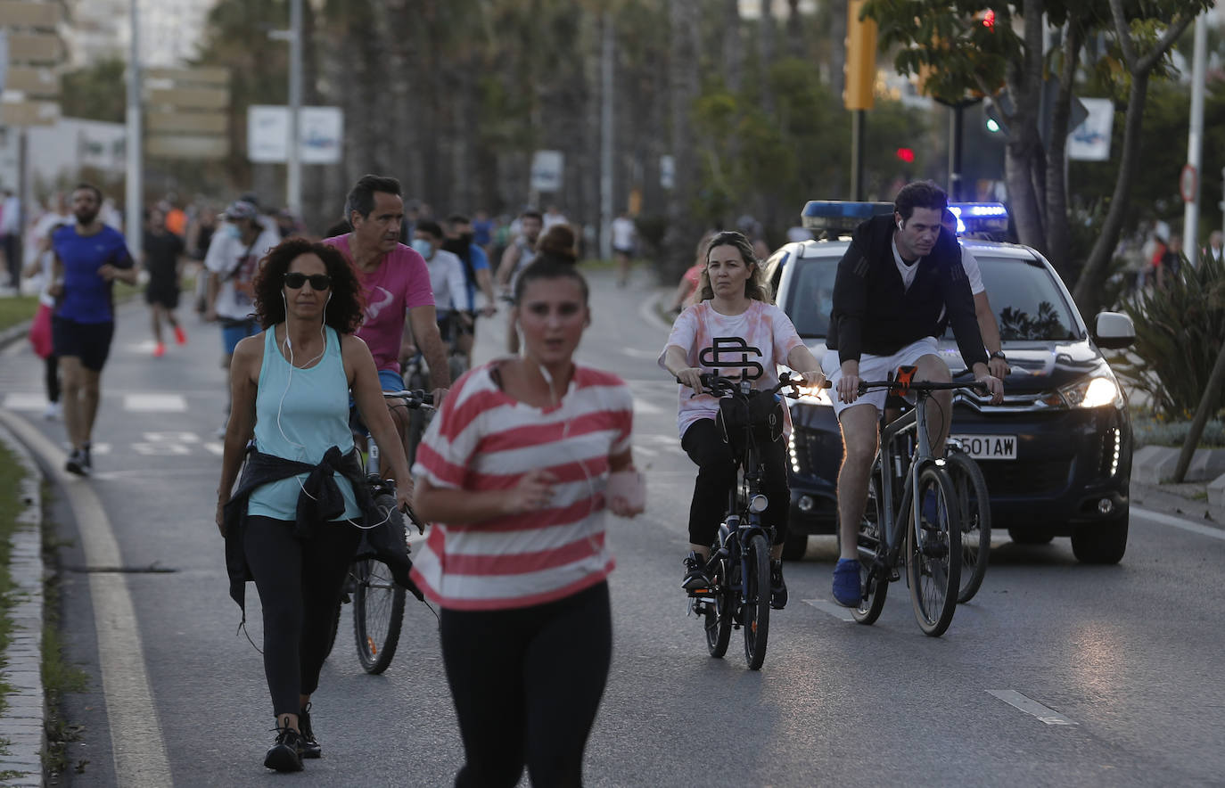 El inicio del desconfinamiento deja imágenes que no se veían en las calles desde hacía al menos 48 días