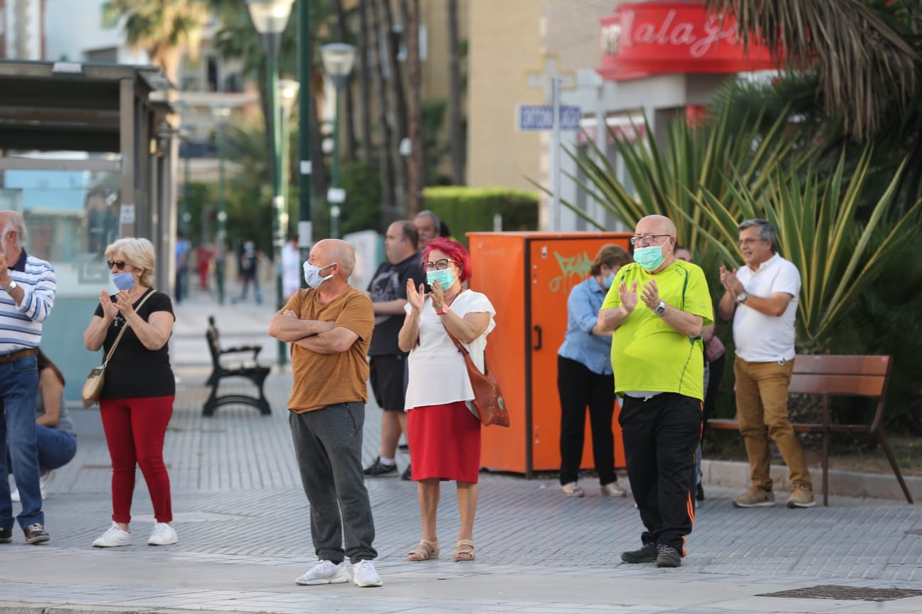 El inicio del desconfinamiento deja imágenes que no se veían en las calles desde hacía al menos 48 días