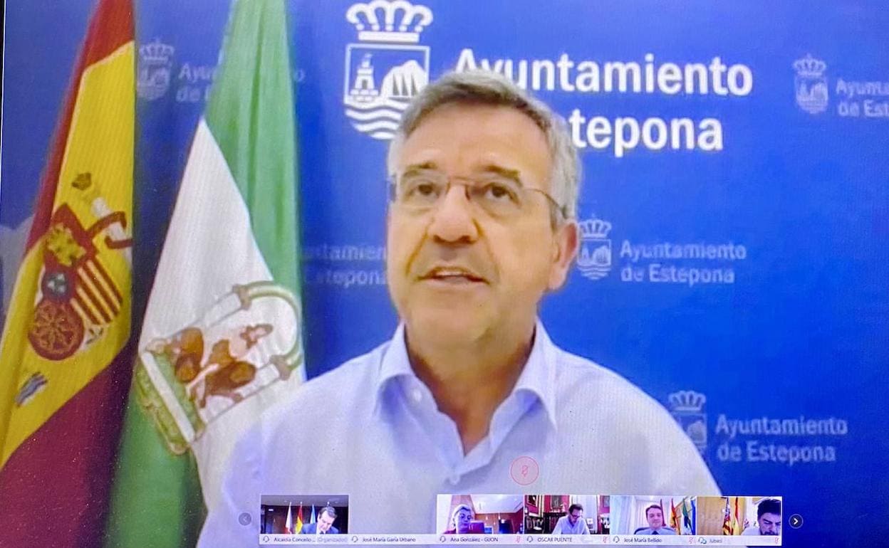 José María García Urbano, vicepresidente de la FEMP, durante la última reunión telemática